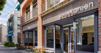 Los Angeles Restaurants to Eat at this Week sweetgreen-santa-monica-featured
