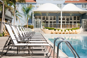 Lafayette Hotel, Swim Club & Bungalows