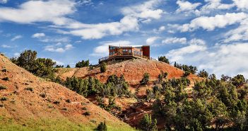 Ranch of First Resort: Red Reflet Ranch in Ten Sleep, Wyoming Red Reflet Ranch in Ten Sleep, Wyoming