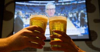 6 Great Sports Bars in L.A. for Watching Football