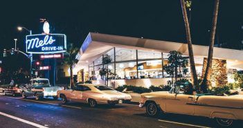 7 Great Diners Open 24 Hours in Los Angeles