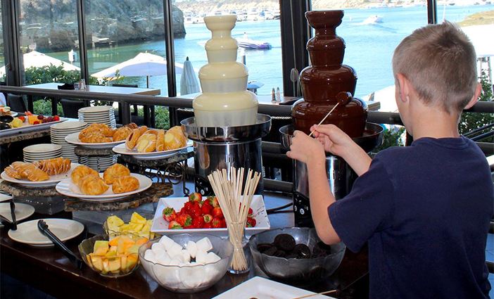 Back-Bay-Bistro-Mother's-Day-photo-courtesy-The-ACE-Agency