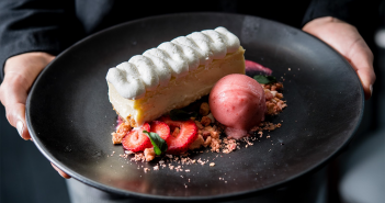 Where to Celebrate Mother’s Day in Orange County Five-Crowns-Mother's-Day-photo-by-Anne-Watson