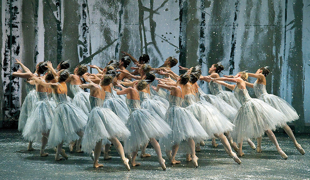 American-Ballet-Theatre's-'The-Nutcracker'-photo-by-Gene-Schiavone