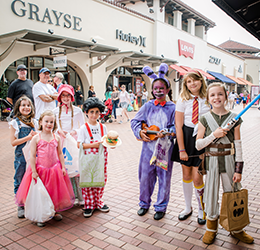 Candy-Crawl-photo-by-Kait-McKay-Photography