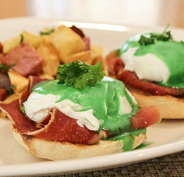 Oak-Grill-green-eggs-benedict