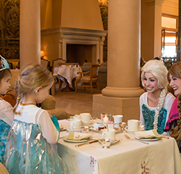 Princess-Tea-&-Story-Time-photo-courtesy-of-Pelican-Hill