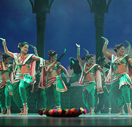 Taj-Express-The-Bollywood-Musical-Revue-Courtesy-of-CAMI-5_2