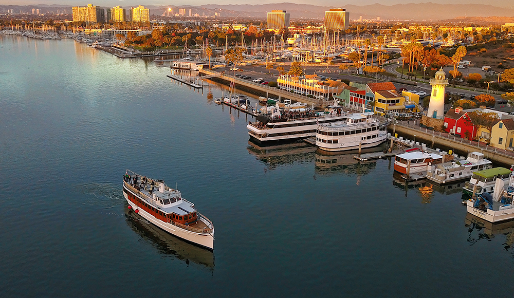 Wine-Down-Wednesday-Cruise-photo-courtesy-Hornblower-Cruises-&-Events