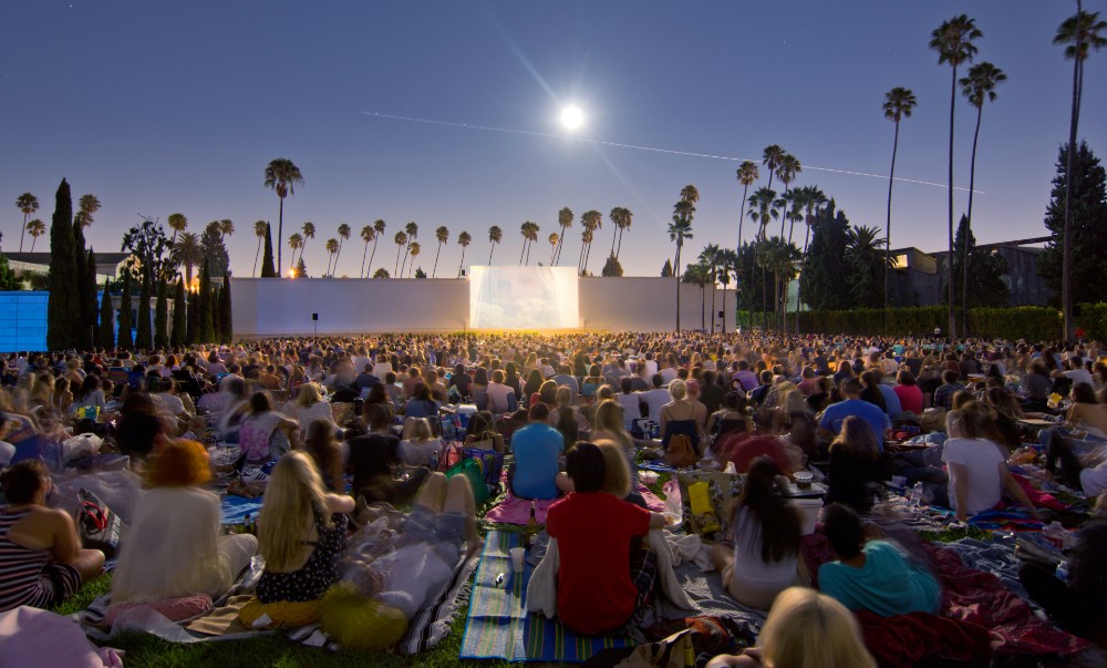 Cinespia Images: Cinespia Outdoor Movies at Hollywood Forever Cemetery – Photo Credit: Kelly Lee Barrett © Cinespia.org