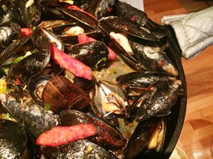 Mesa-Off-Menu-Mussels-INTEXT