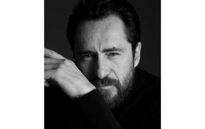 Demian Bichir