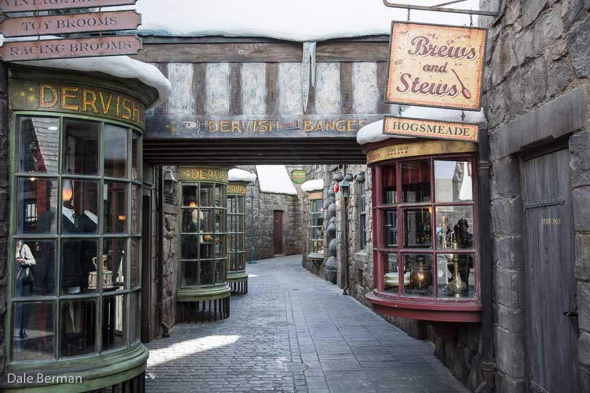 Take a look inside Harry Potter's Wizarding World – Orange County