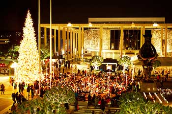 Holiday | Los Angeles Christmas Guide 2013 - SoCalPulse