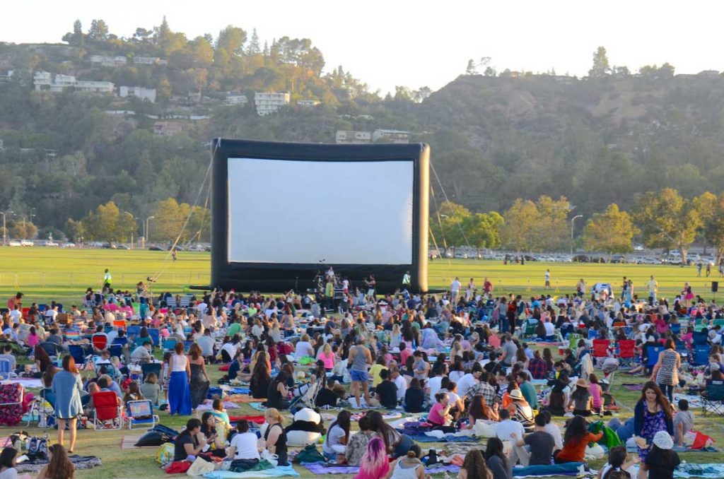 Street Food Cinema