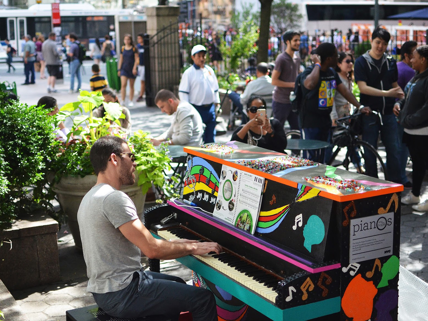 Sing for Hope Pianos photo courtesy Sing for Hope