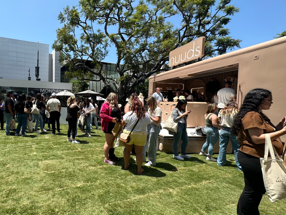 Nuuds Pop-Up at The Grove LA