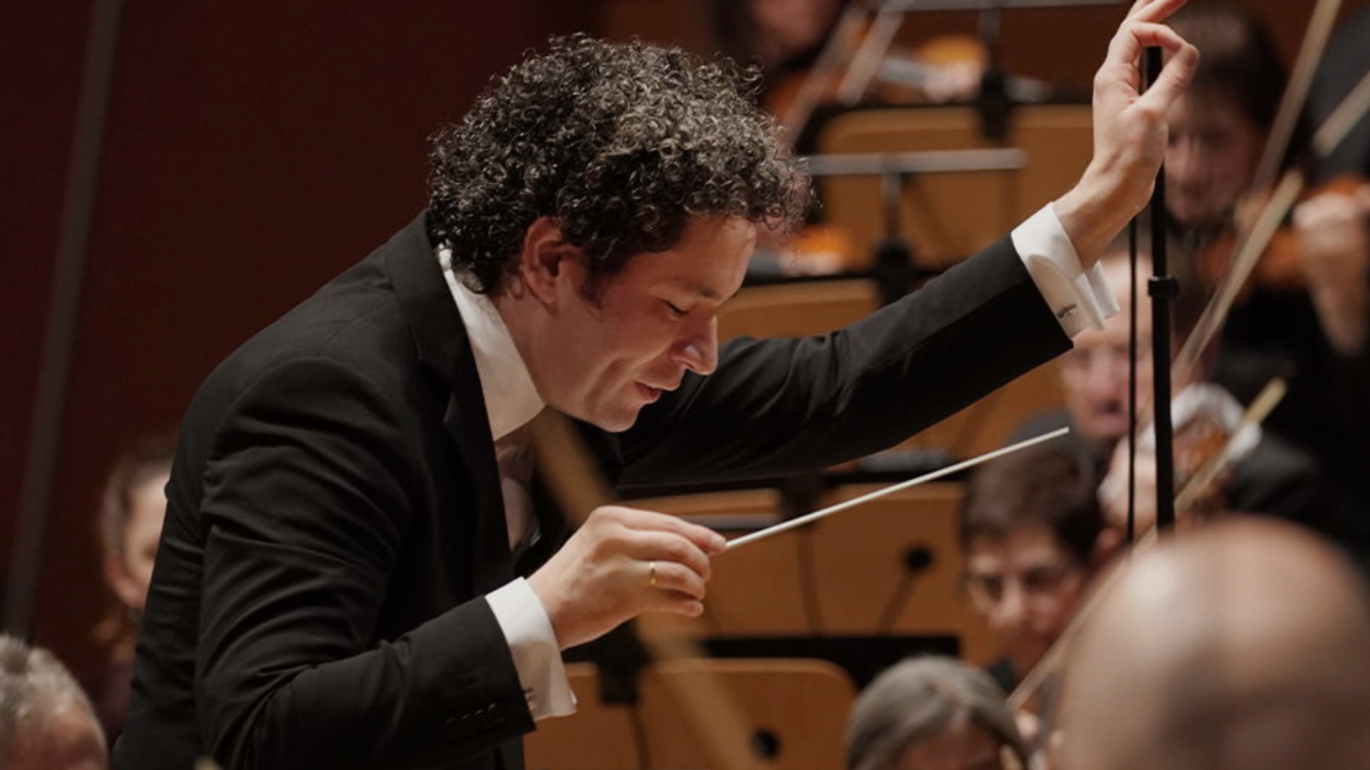 Dudamel and the Music of Tango and Ballet orchestra
